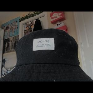 black bucket hat